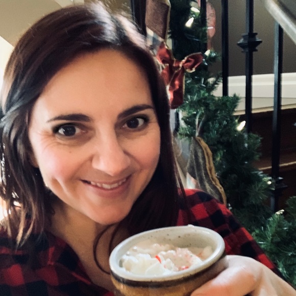 Meet your Posher, Sarah - Picture 1 of 1